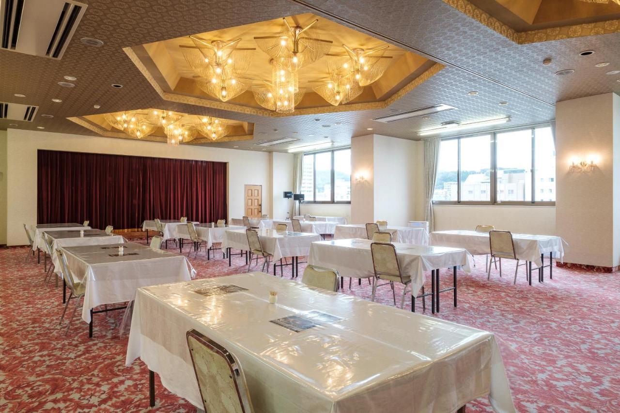 Nobeoka Royal Hotel Esterno foto